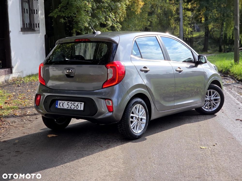 Kia Picanto 1.0 L - 3