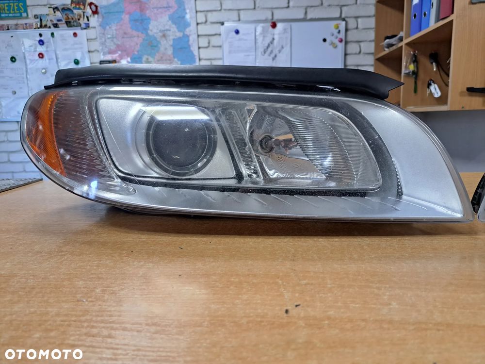 Volvo S80 II V70 III XC70 PRZEDNIA LAMPA LEWA PRAWA LEWY PRAWY PRZÓD XENON KOMPLETNE  31214349 - 2