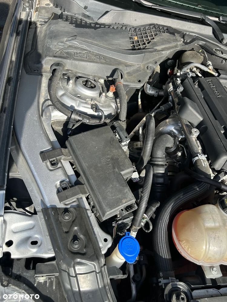 Ford Mustang 2.3 Eco Boost - 13
