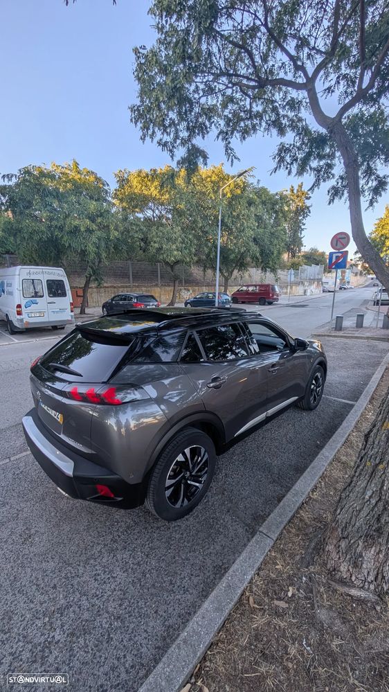 Peugeot 2008 1.2 PureTech GT Line - 9