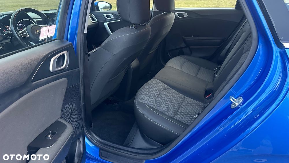 Kia Ceed 1.6 CRDi SCR L - 15