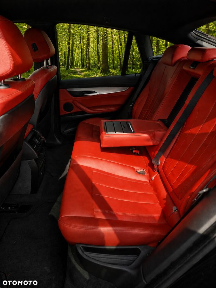 BMW X6M - 2