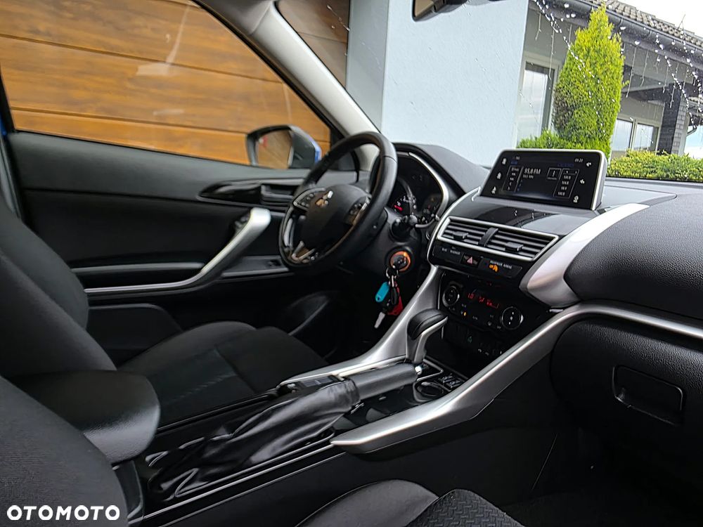 Mitsubishi Eclipse Cross 1.5 T-MIVEC (ClearTec) CVT 2WD Plus - 20