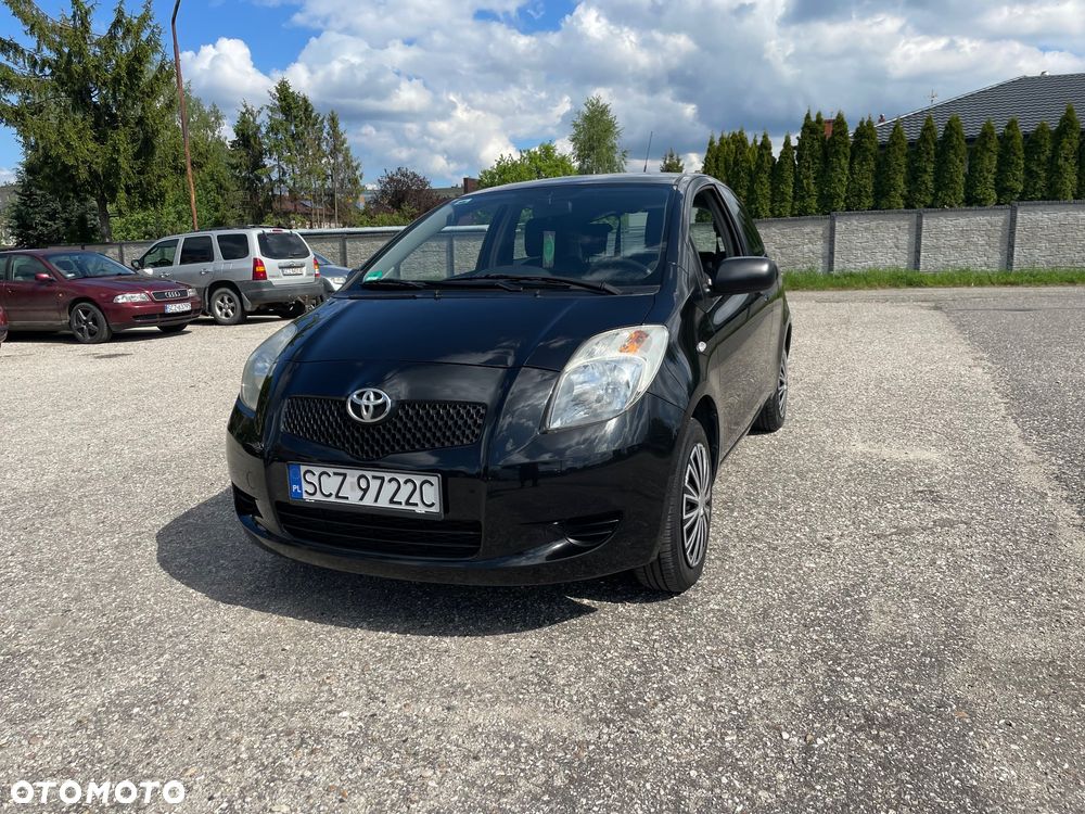 Toyota Yaris - 2