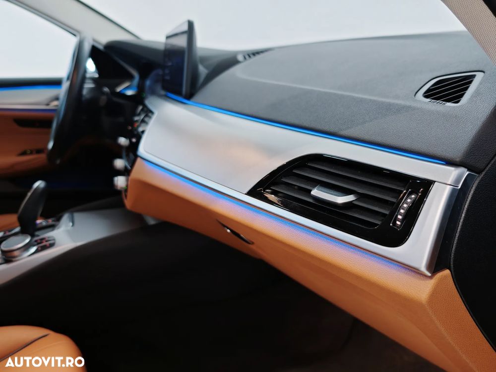 BMW Seria 5 530e AT PHEV - 11