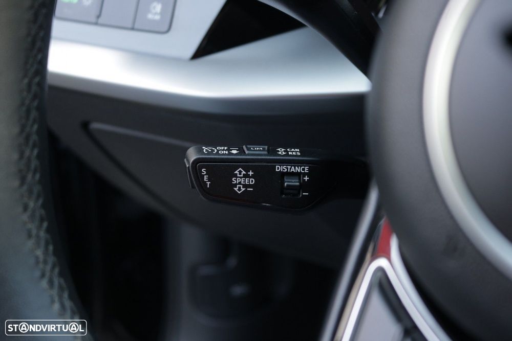 Audi A3 Sportback 30 TDI Advanced - 32