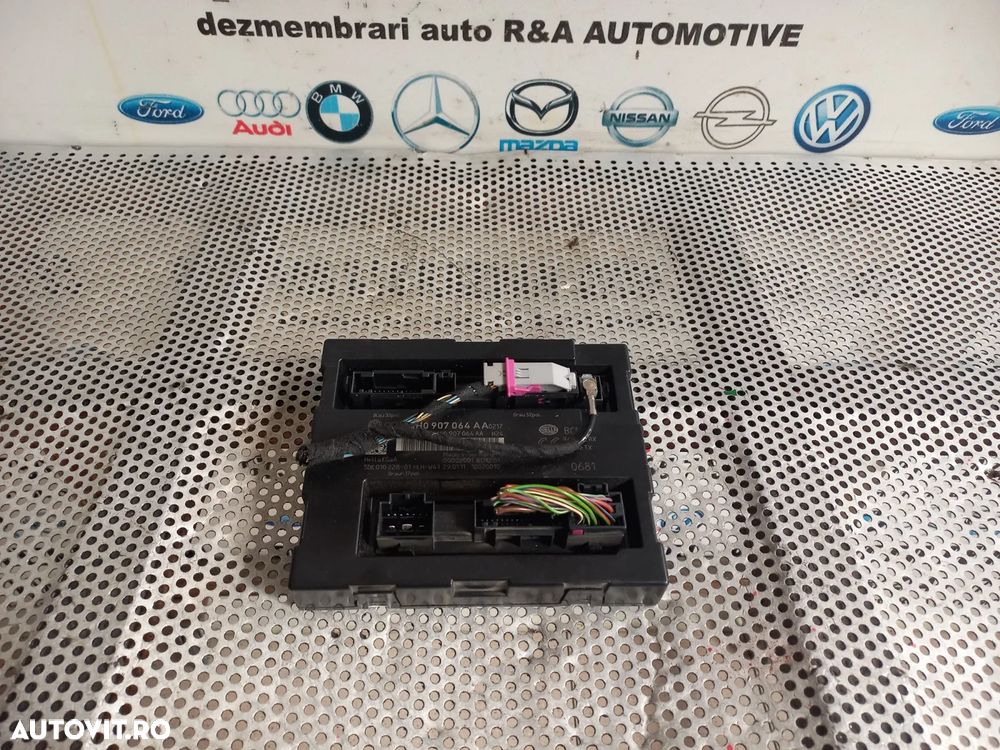 Modul Calculator Confort Audi A8 4H D4 A6 C7 A7 An 2010-2011-2012-2013-2014-2015-2016-2017 Cod 4H0907064AA Dezmembrez Audi A8 4H D4 Volan Stanga 3.0 Tdi Quattro Motor CDT Cutie MXU - Dezmembrari Arad - 4