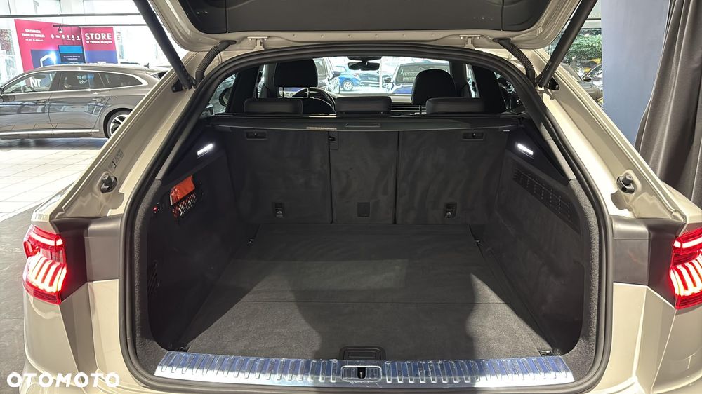 Audi Q8 - 17