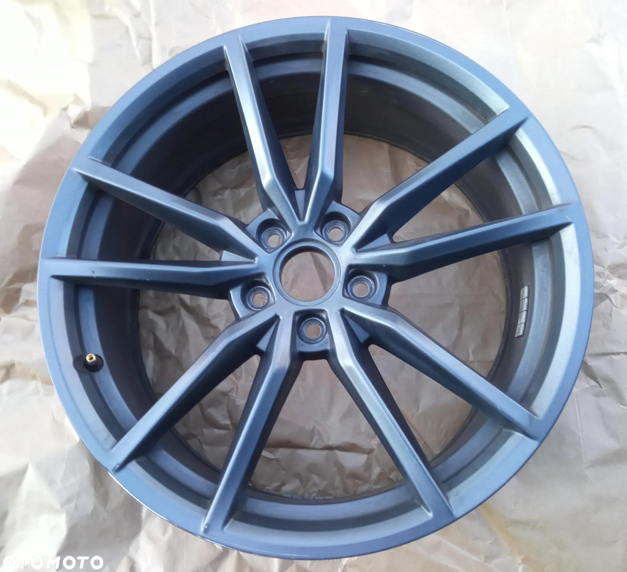 FELGA 19 VW PASSAT 3G0 B8 3G0601025BS 8x19 5x112 ET44 ORYGINAŁ 2023 - 2