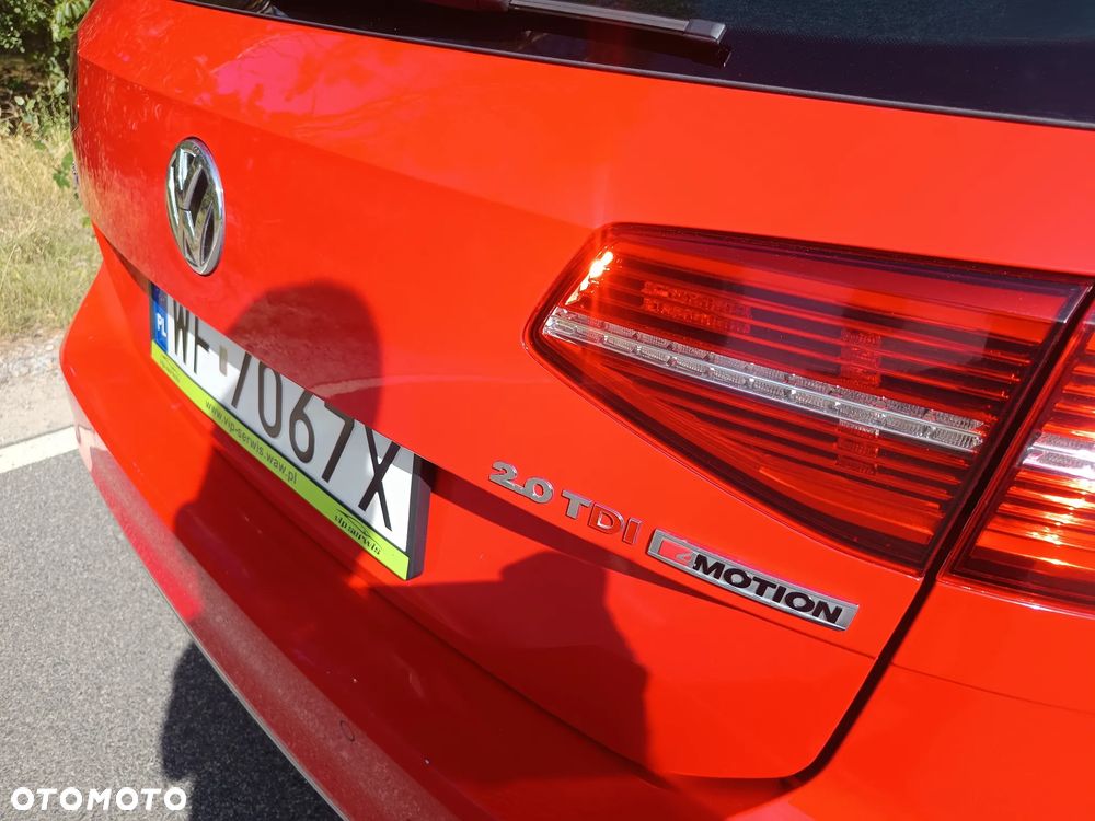 Volkswagen Passat 2.0 TDI SCR (BlueMotion Tech) 4Mot DSG Highline - 13