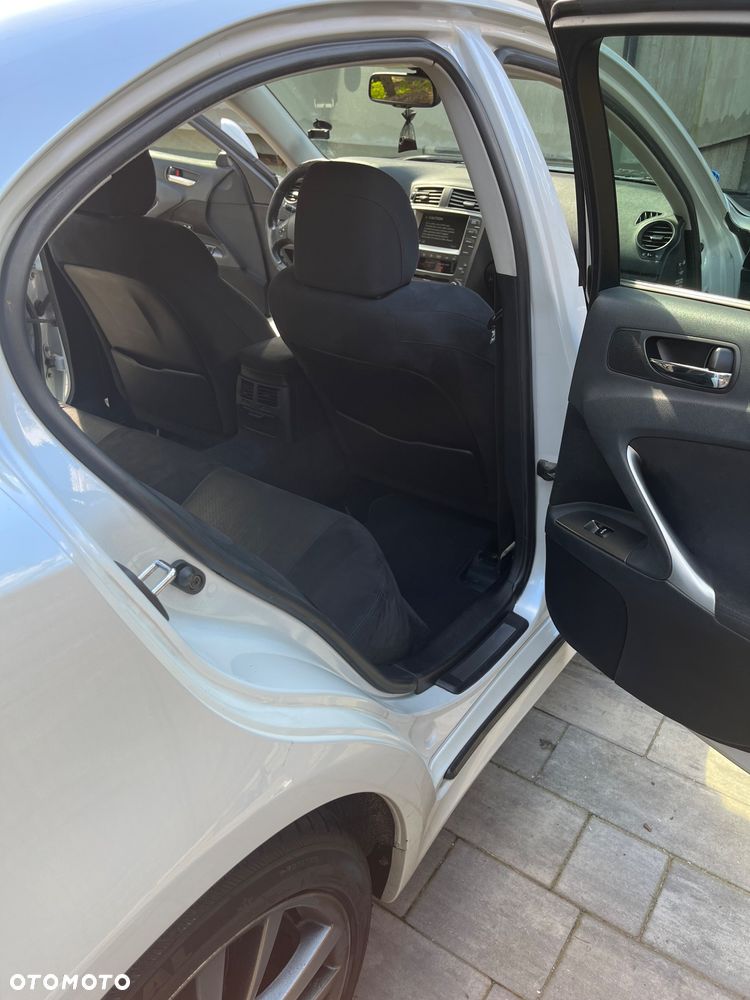 Lexus IS 220 D Prestige - 5