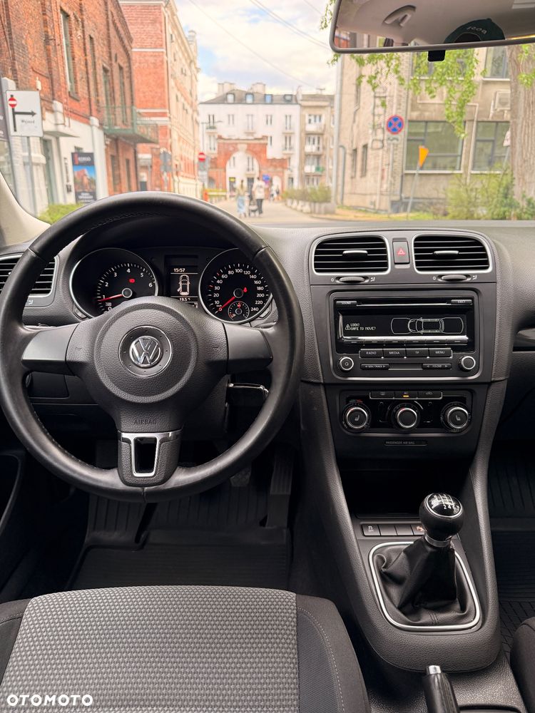 Volkswagen Golf 1.2 TSI Comfortline - 11