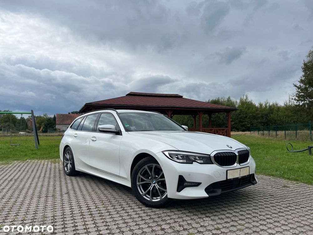 BMW Seria 3 320d Sport Line sport - 5