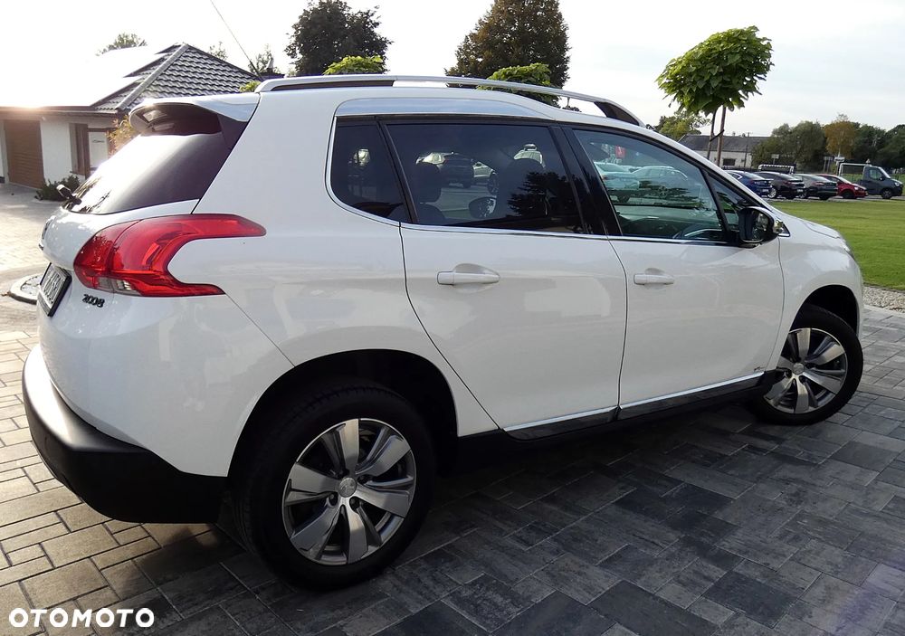 Peugeot 2008 1.6 VTi Style - 15