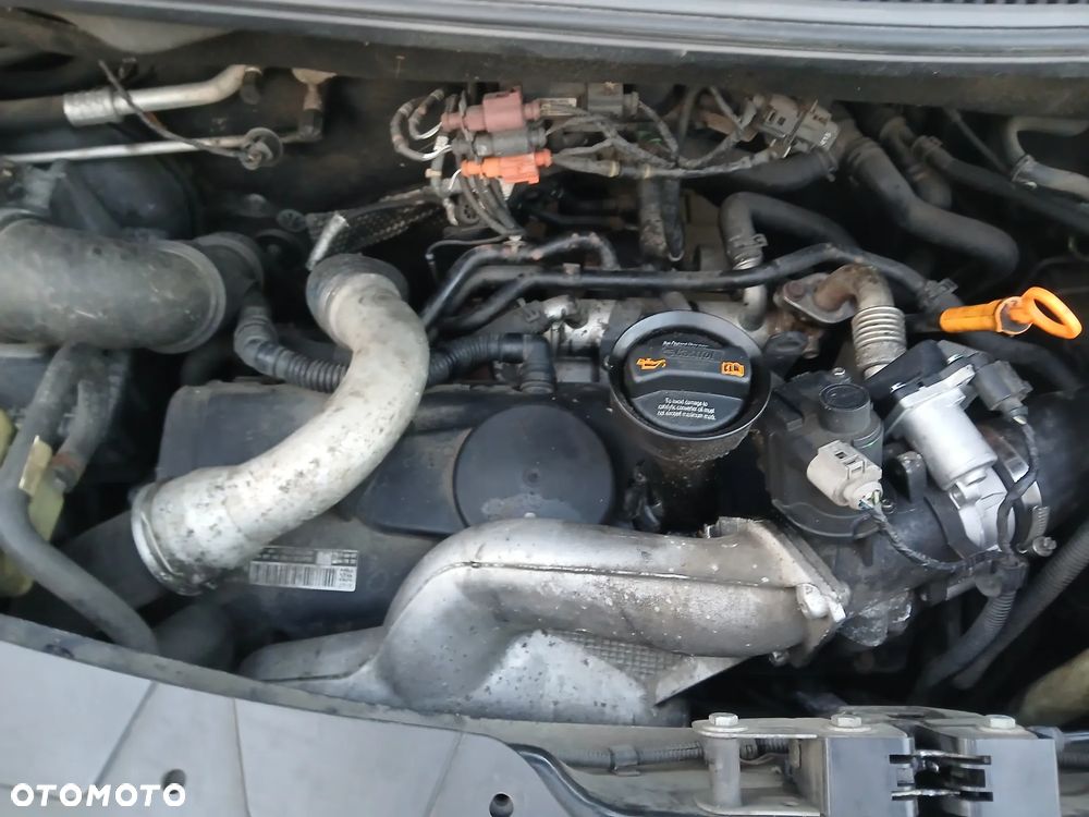 Volkswagen Multivan - 21