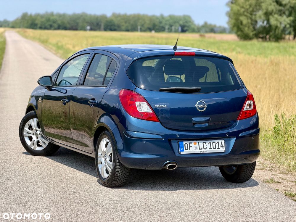 Opel Corsa 1.4 16V Satellite - 16