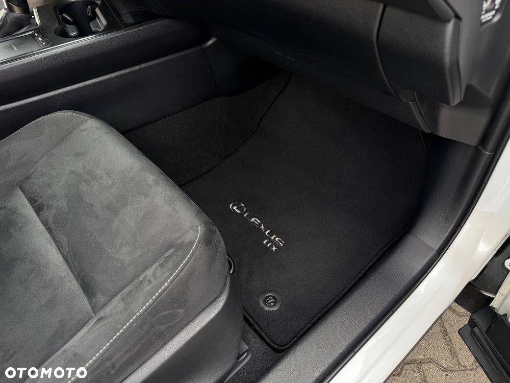 Lexus UX 250h F Sport 2WD - 18