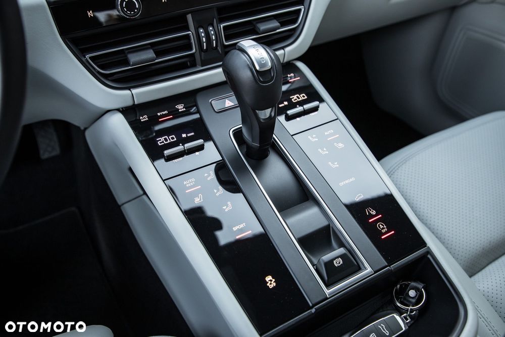 Porsche Macan PDK - 21
