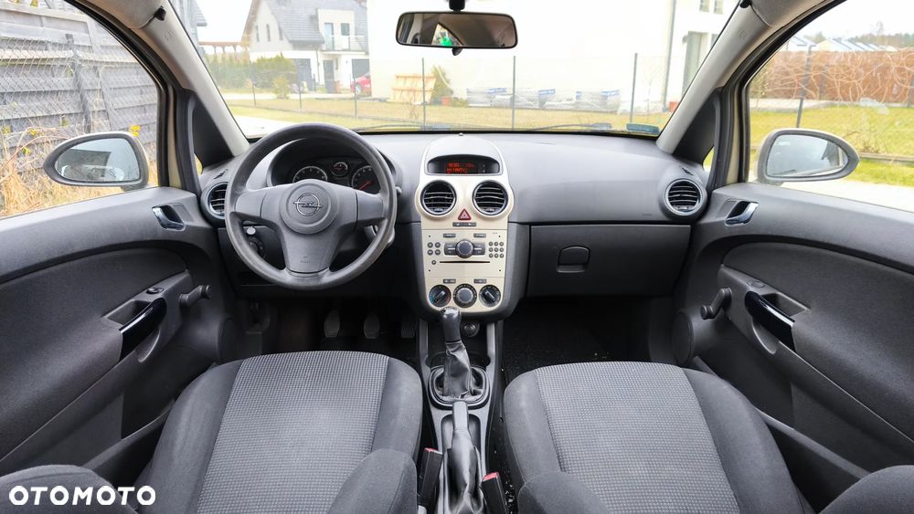 Opel Corsa 1.2 16V Enjoy - 30