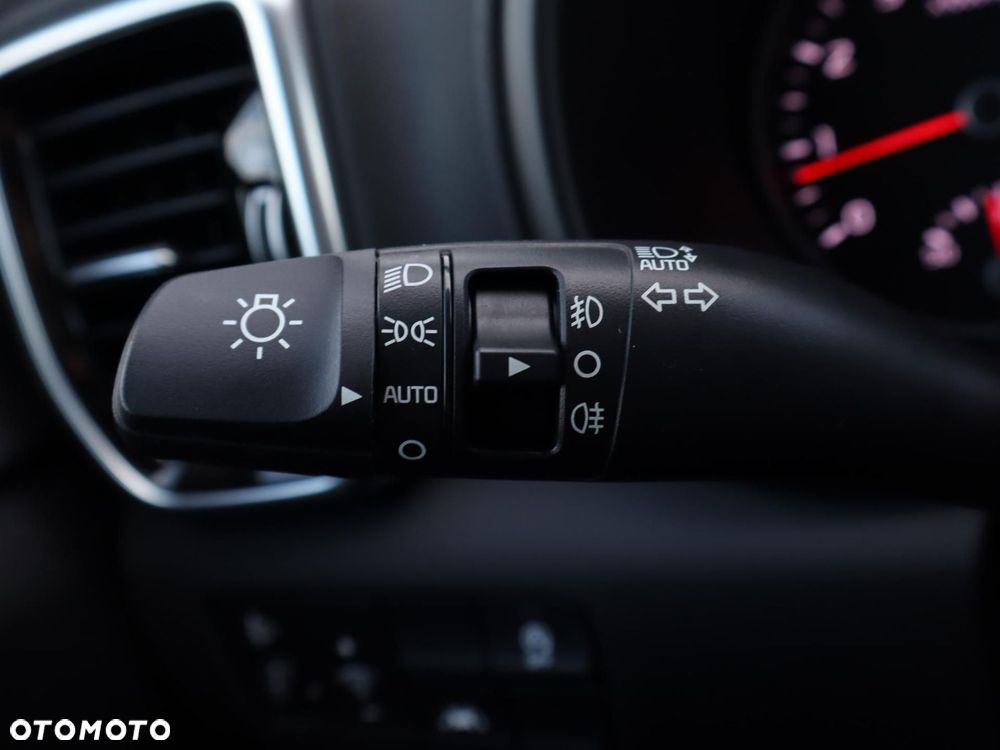 Kia Sportage - 17