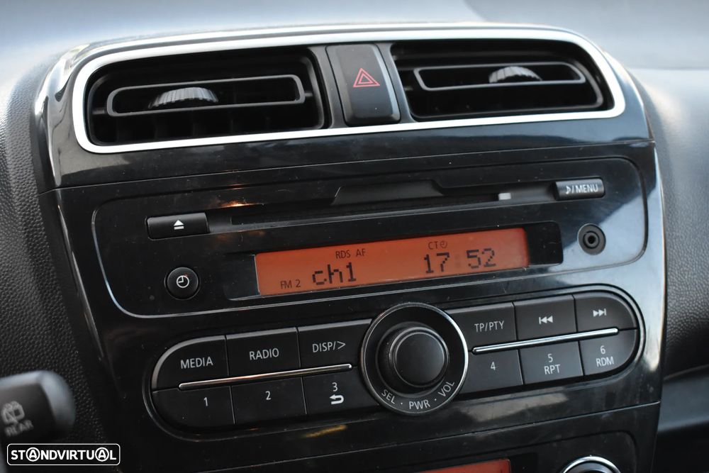 Mitsubishi Space Star 1.2 Intense Connect Edition - 30