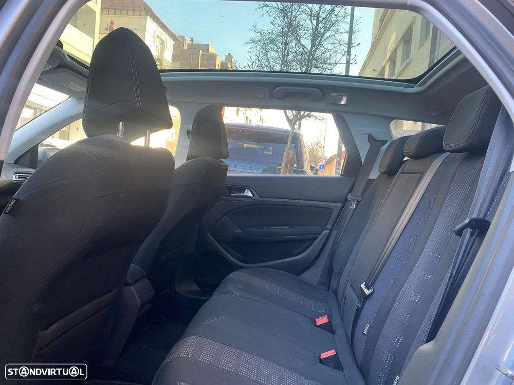 Peugeot 308 SW 1.6 e-HDi Allure - 28