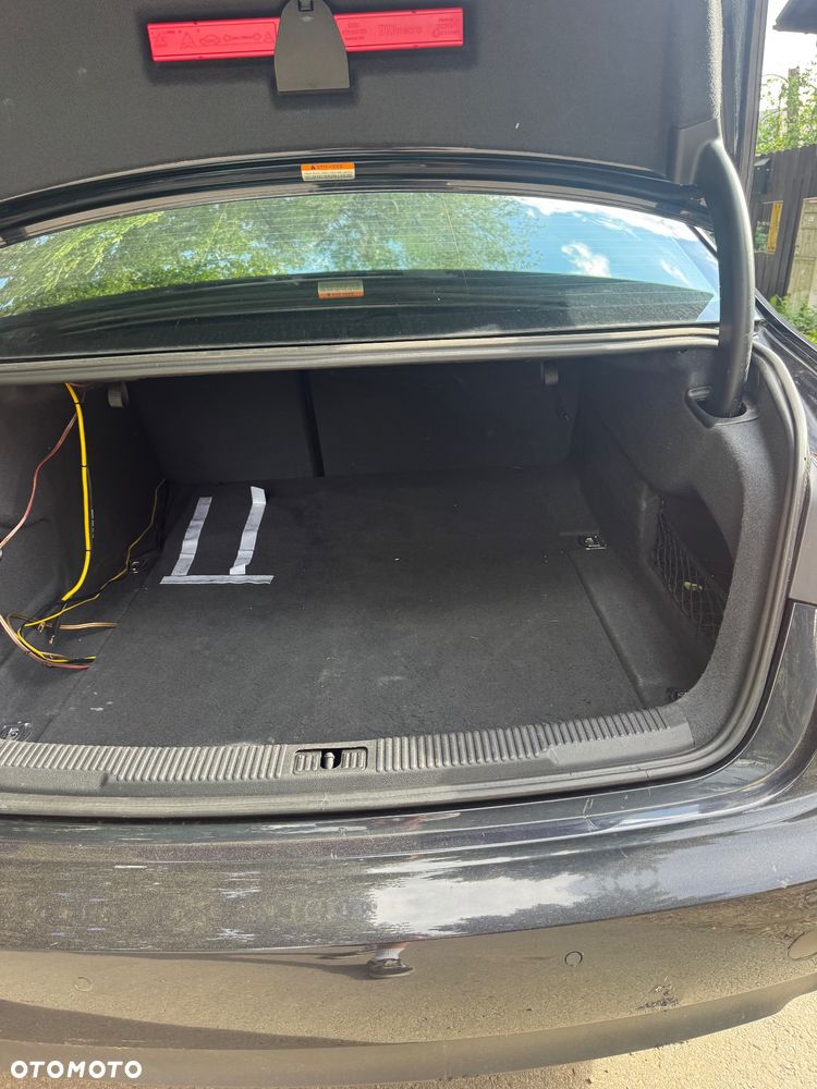 Audi A6 Avant 3.0 TDI Quattro S tronic - 23