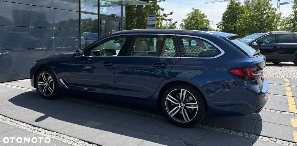 BMW Seria 5 520d xDrive Luxury Line sport - 16