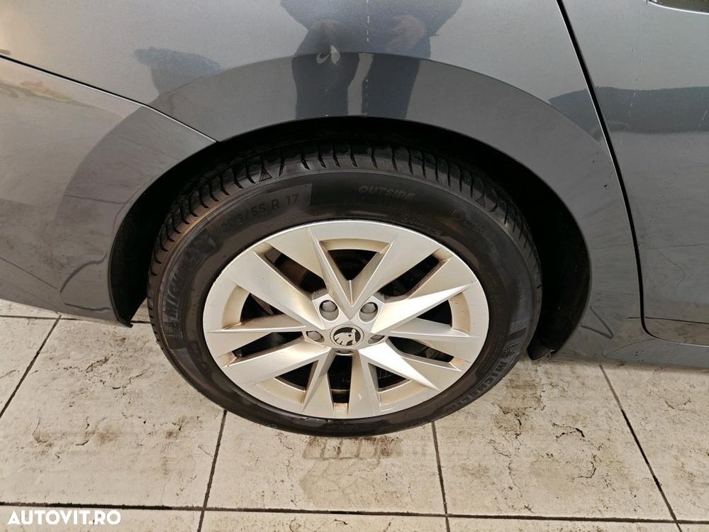 Skoda Octavia 1.0 TSI Style - 17