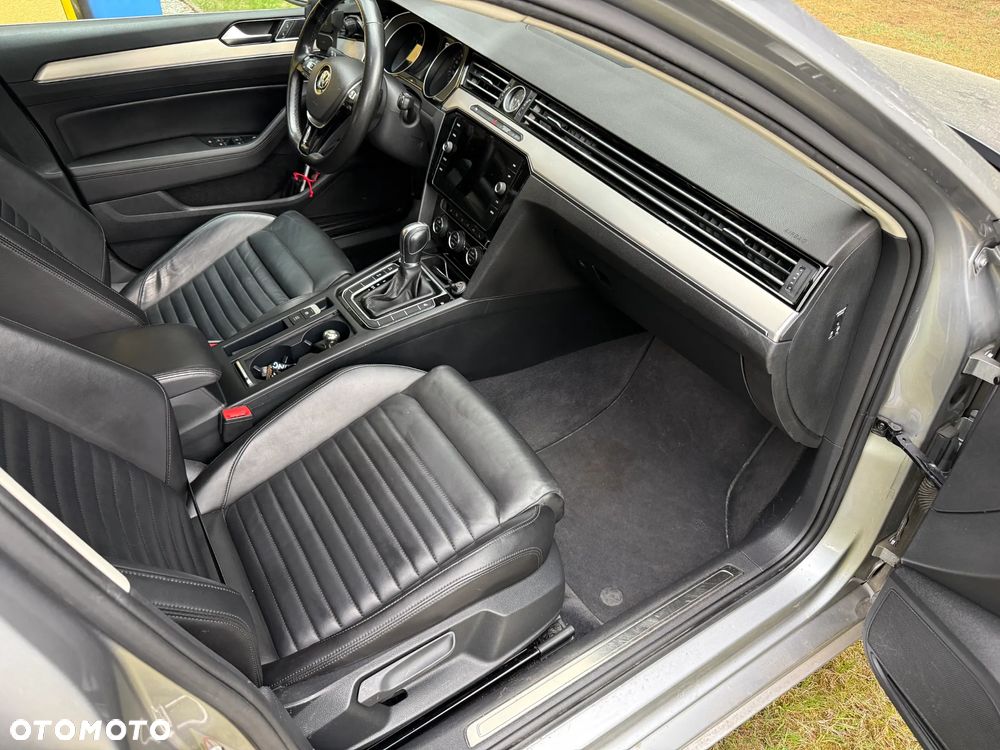 Volkswagen Passat 1.8 TSI BMT Highline DSG - 12