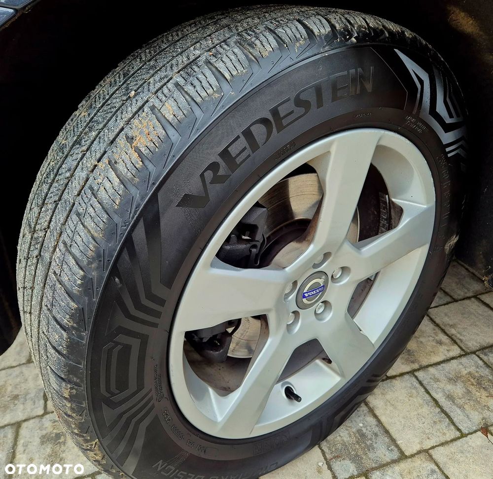 Volvo XC 60 D5 AWD RDesign - 25