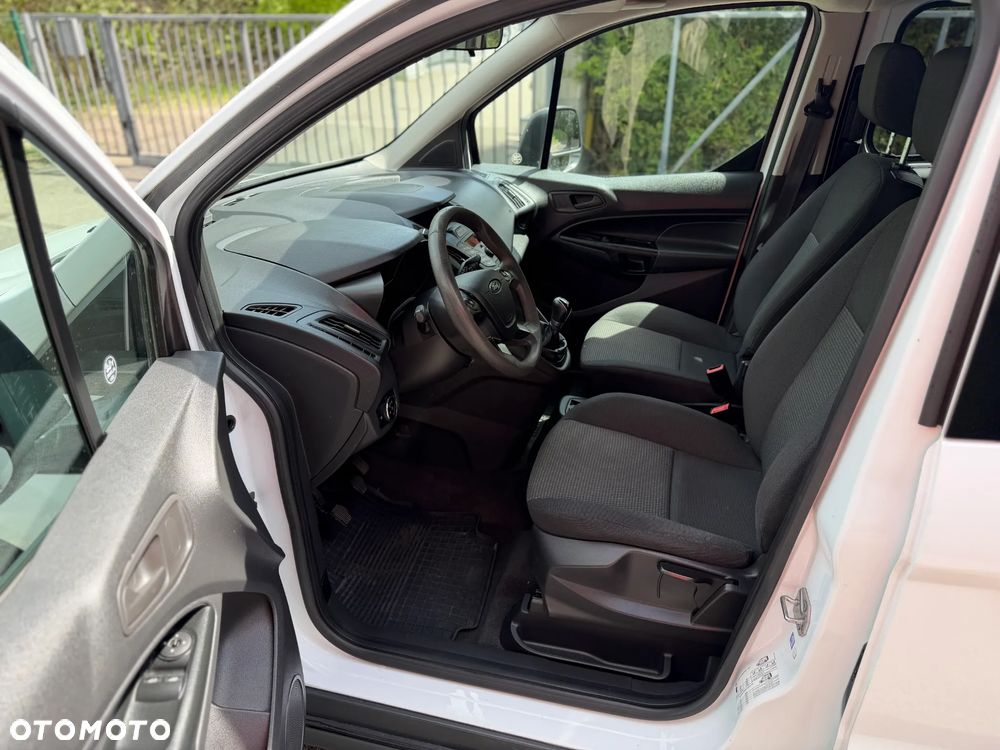 Ford Transit Connect - 14