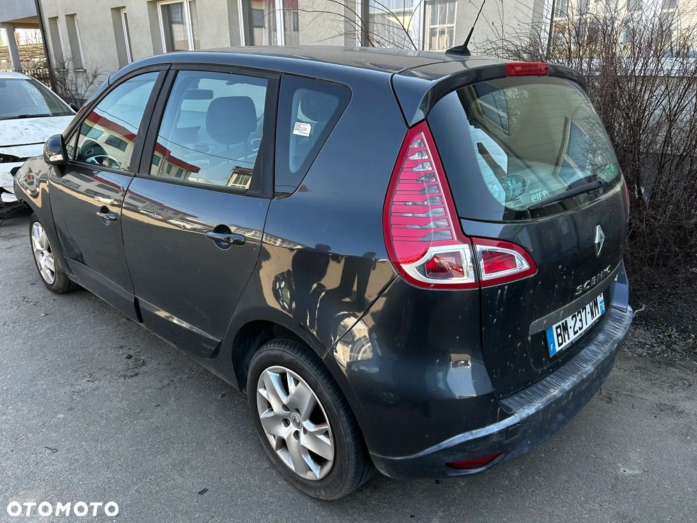 Renault Scenic - 3