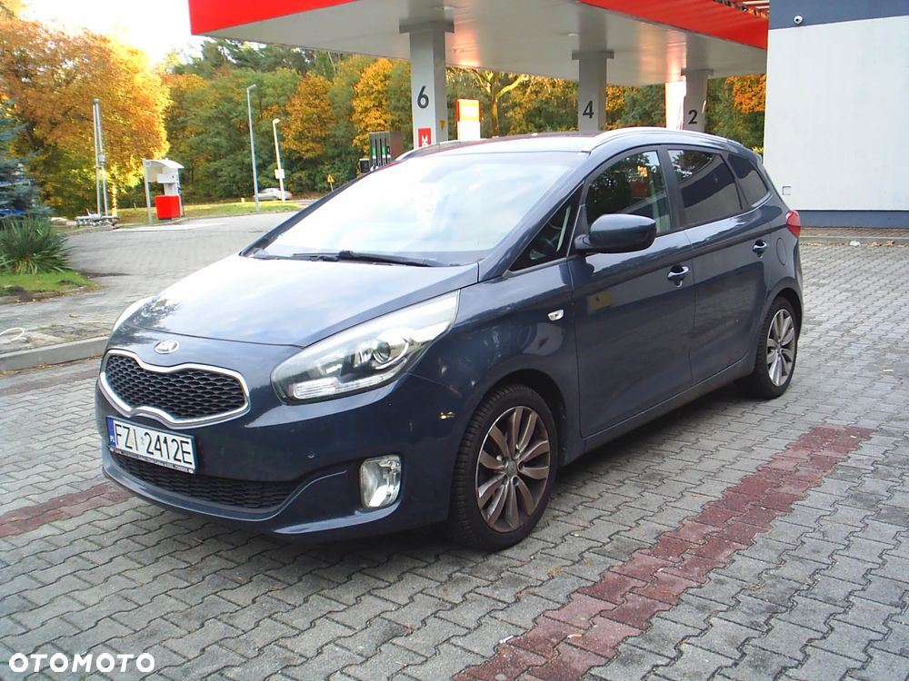 Kia Carens