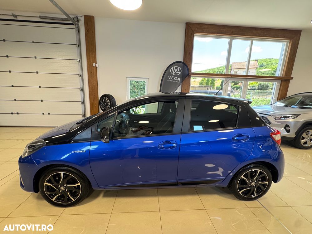 Toyota Yaris 1.5 VVT-i HSD Bi-Tone R&B - 7