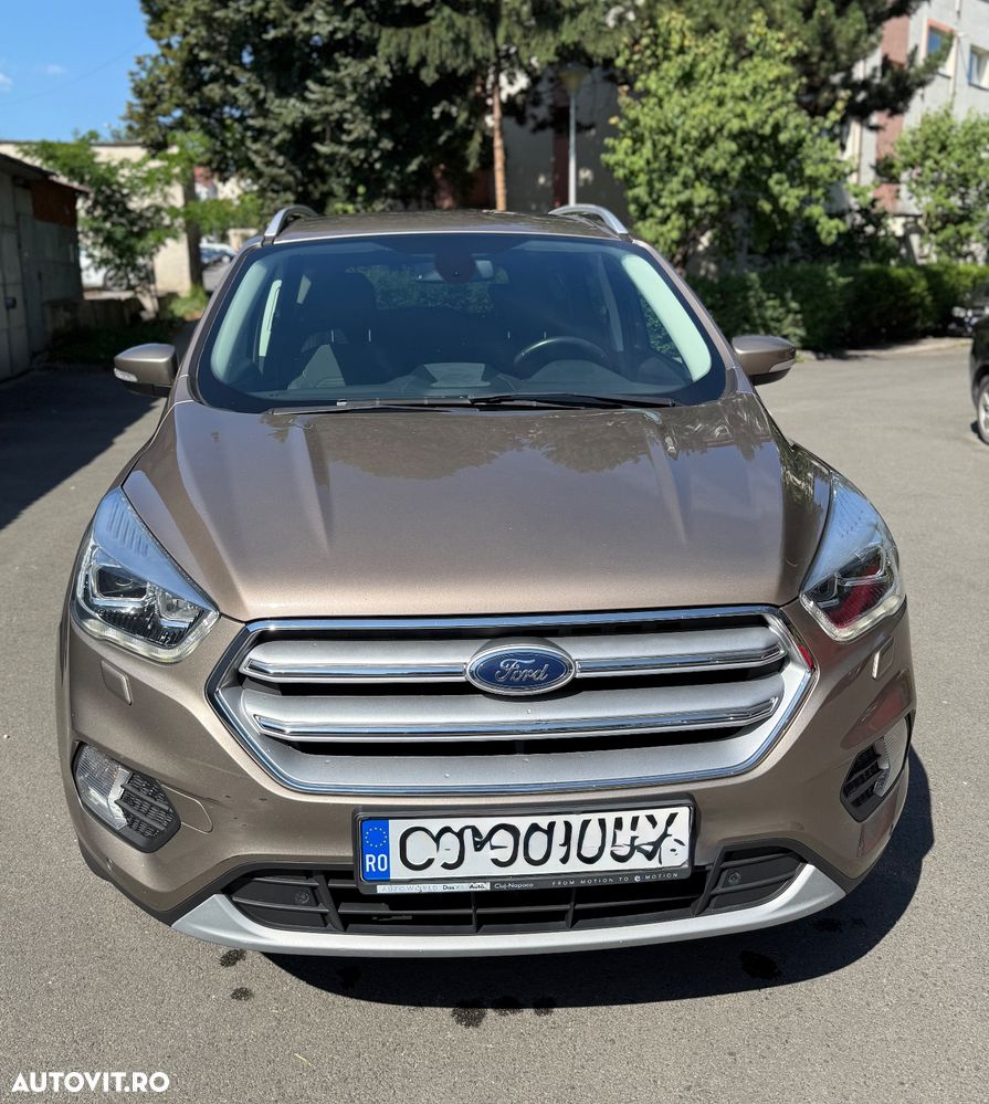 Ford Kuga 2.0 TDCi 4WD Powershift Titanium - 1