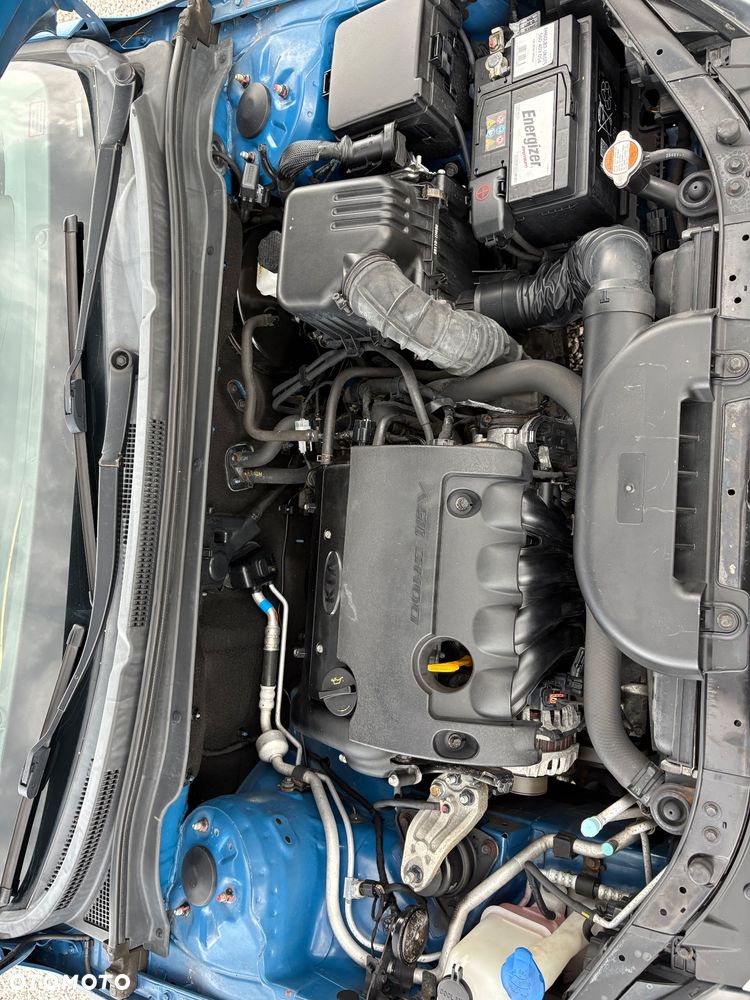 Kia Ceed - 38