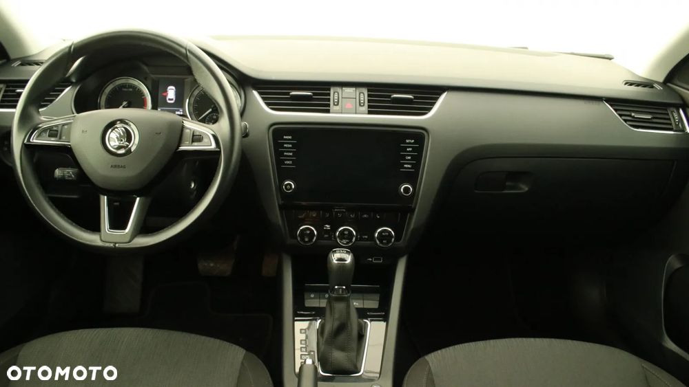 Skoda Octavia 1.5 TSI GPF ACT Style DSG - 6