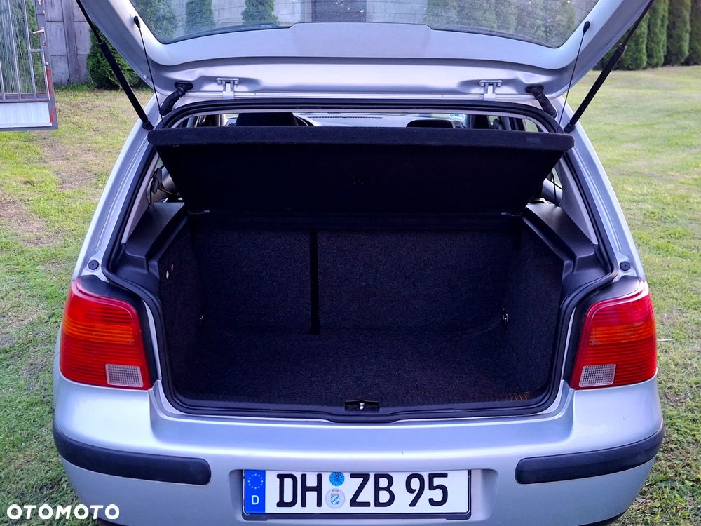 Volkswagen Golf - 15