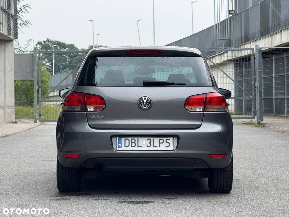 Volkswagen Golf 1.6 TDI Trendline - 17