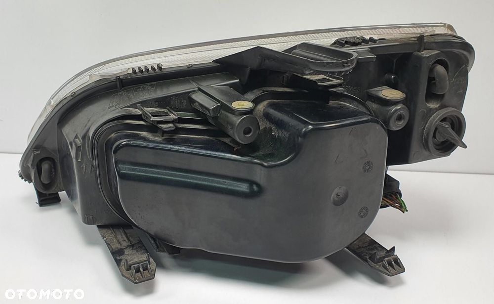 LAMPA PRAWY PRZÓD PRZEDNIA FORD FOCUS C-MAX MK1 08-431-1158R EUROPA - 3