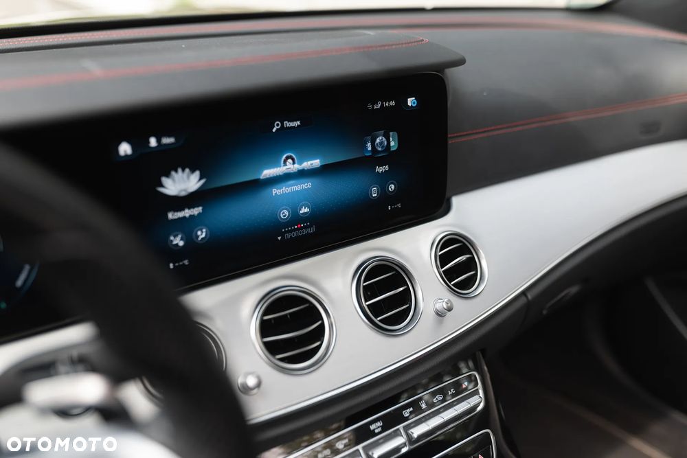 Mercedes-Benz Klasa E AMG 53 4-Matic+ - 22