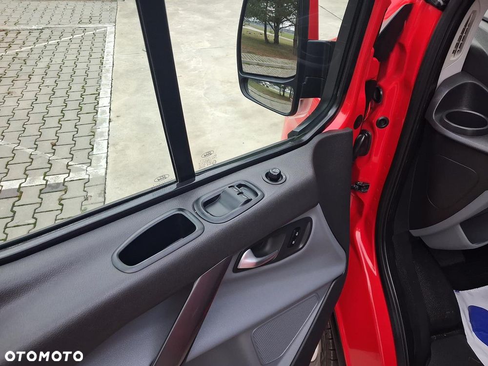 Ford Transit Custom - 21