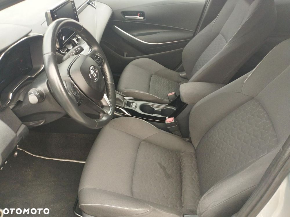 Toyota Corolla 1.8 Hybrid Comfort - 12