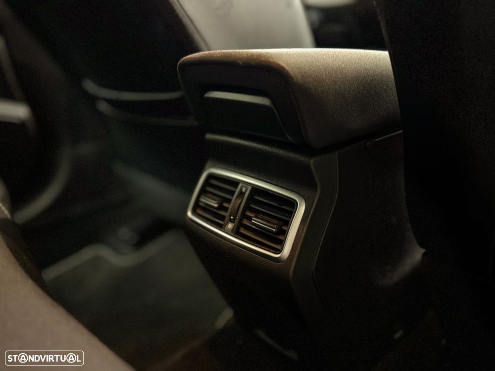 Renault Mégane 1.5 Blue dCi Intens - 25