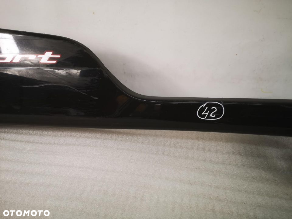 HONDA CIVIC TYPE R 01-05 PRAWA LISTWA PROGOWA / NAKŁADKA PROGU NR AUKCJI PR/42 - 4