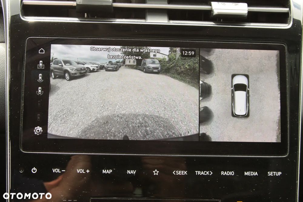 Hyundai Tucson 1.6 T-GDi HEV Executive 2WD - 24