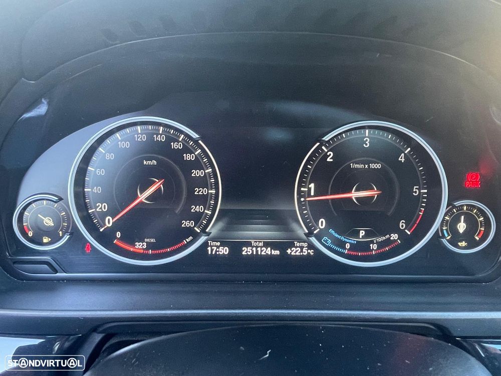 BMW 520 d Pack M Auto - 29