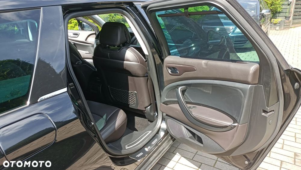 Citroën C5 3.0 HDi V6 Exclusive Equilibre Navi - 28