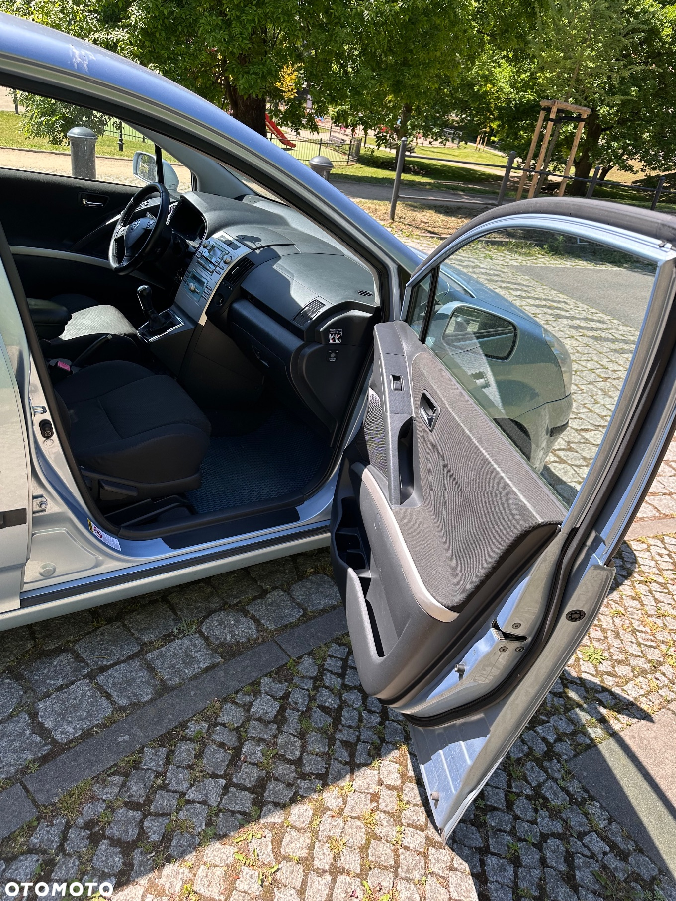 Toyota Corolla Verso 2.0 D-4D Prestige 7os - 13